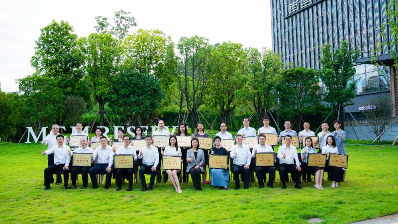 吉祥坊登录电气获评珠海市 “双强” 企业称号！